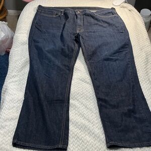 Levi’s Strauss Classic Men's Dark Blue Denim Jeans Sz 42x32. 0767